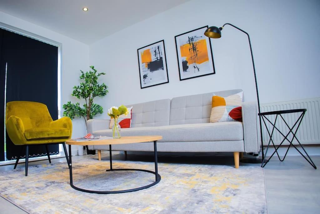 Isinmi Home - Close To Mcr City 맨체스터 외부 사진